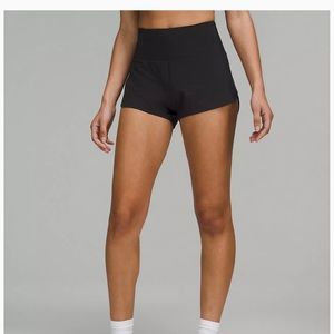Lululemon HIGH RISE speed up 2.5 shorts